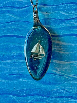Vintage Spoon Necklace Sailboat Resin - image5